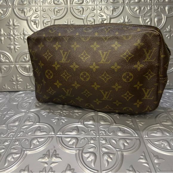 Louis Vuitton Trousse 28 Unisex BROWN Monogram canvas Cosmetic Bag - Picture 2 of 16